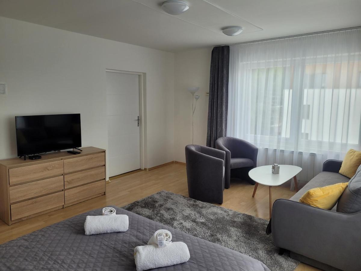 Apartman Centrum V Sukromi Restauracia U Jakuba Turócszentmárton Kültér fotó